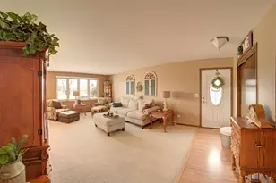 6346 W 90th St, Oak Lawn, IL 60453 - Photo 5