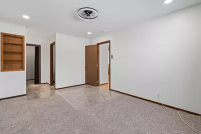 120 S Staffire Drive, Schaumburg, IL 60193 - Photo 15