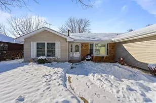 120 S Staffire Dr, Schaumburg, IL 60193 - Photo 31