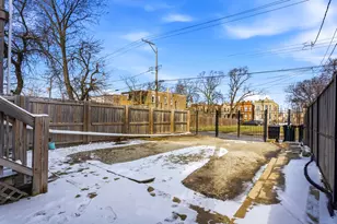 4214 W Wilcox St, Chicago, IL 60624 - Photo 43
