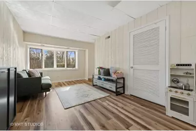 412 Warwick Road, Tower Lakes, IL 60010 - Photo 9