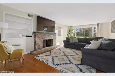 412 Warwick Road, Tower Lakes, IL 60010 - Photo 3