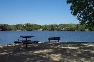 412 Warwick Rd, Tower Lakes, IL 60010 - Photo 21