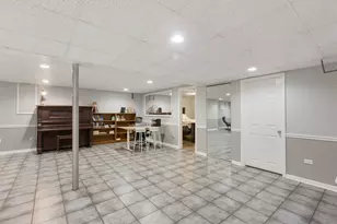 1548 Bunescu Ct, Buffalo Grove, IL 60089 - Photo 17