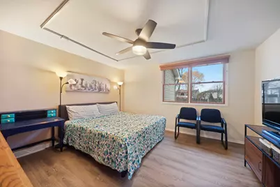 [Address not provided], Mundelein, IL 60060 - Photo 19