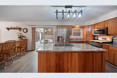 [Address not provided], Mundelein, IL 60060 - Photo 13