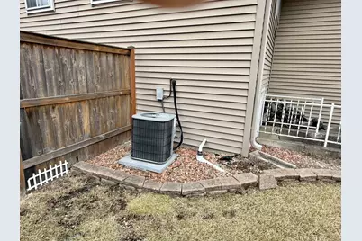 [Address not provided], Palatine, IL 60074 - Photo 25