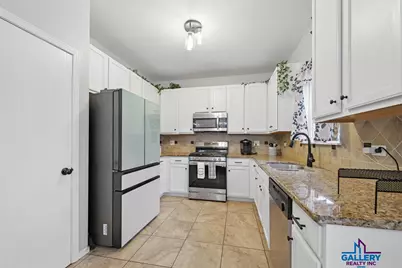 3125 Shenandoah Drive, Carpentersville, IL 60110 - Photo 9