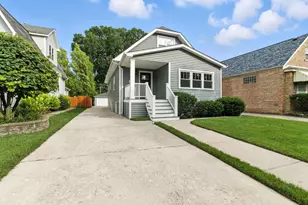 6233 N Sayre Ave, Chicago, IL 60631 - Photo 1