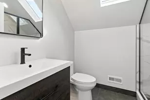 6233 N Sayre Ave, Chicago, IL 60631 - Photo 13