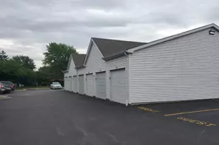 1449 McClure Rd, Aurora, IL 60505 - Photo 21