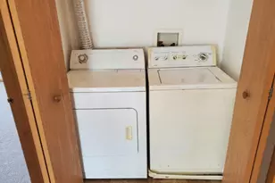 1449 McClure Rd, Aurora, IL 60505 - Photo 27