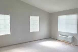 1449 McClure Rd, Aurora, IL 60505 - Photo 33