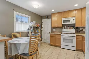 204 N Wabasso St, Minooka, IL 60447 - Photo 7