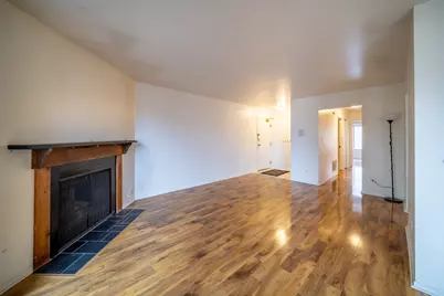 7020 Barrington Court #203, Woodridge, IL 60517 - Photo 3