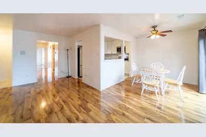 7020 Barrington Court #203, Woodridge, IL 60517 - Photo 5