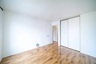 7020 Barrington Ct, Woodridge, IL 60517 - Photo 17