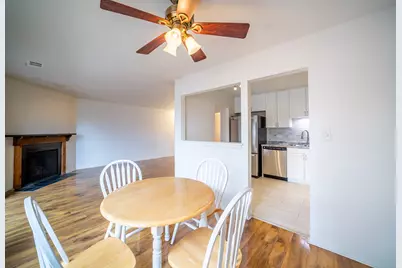 7020 Barrington Court #203, Woodridge, IL 60517 - Photo 7