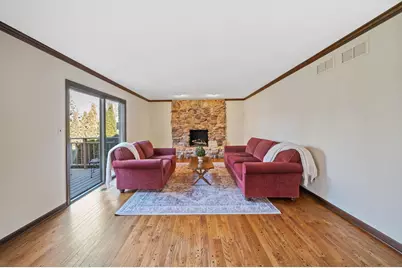 1470 Wood Avenue, Downers Grove, IL 60515 - Photo 9