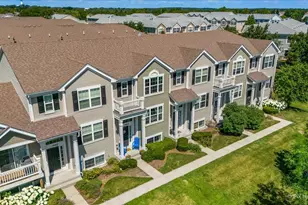 1664 Ruby Dr, Pingree Grove, IL 60140 - Photo 5