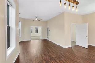 4823 S Indiana Ave, Chicago, IL 60615 - Photo 5