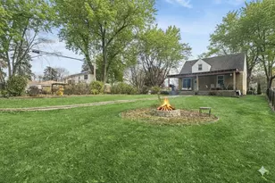 102 S Ashland Ave, Palatine, IL 60074 - Photo 21