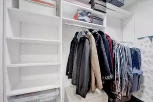 3085 Pheasant Creek Dr, Northbrook, IL 60062 - Photo 13