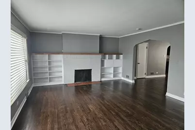 45 N Wisconsin Avenue N, Addison, IL 60101 - Photo 5