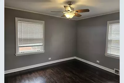 45 N Wisconsin Avenue N, Addison, IL 60101 - Photo 7