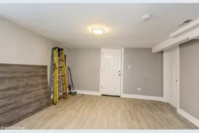 [Address not provided], Chicago, IL 60617 - Photo 11