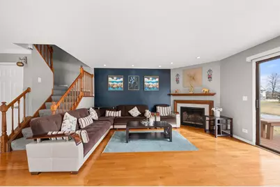 399 Catbird Lane, Deerfield, IL 60015 - Photo 9