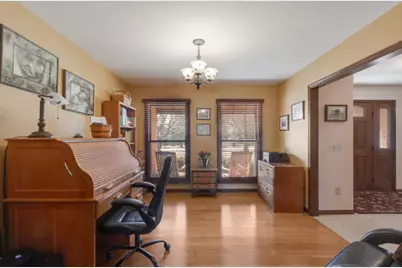 38W512 Bittersweet Lane, Elgin, IL 60124 - Photo 5