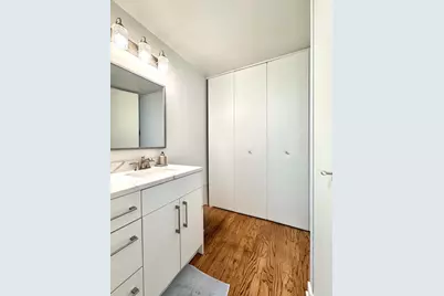 100 E Walton Street #35E, Chicago, IL 60611 - Photo 13
