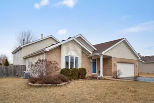 1687 Jennifer Dr, Bourbonnais, IL 60914 - Photo 1