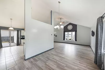 1687 Jennifer Drive, Bourbonnais, IL 60914 - Photo 5