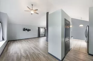 1687 Jennifer Dr, Bourbonnais, IL 60914 - Photo 3