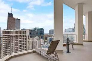 535 N Michigan Ave, Chicago, IL 60611 - Photo 13