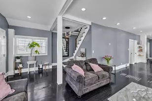 1109 N 12th Ave, Melrose Park, IL 60160 - Photo 7