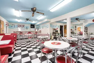 3305 Sunset Ave, Waukegan, IL 60087 - Photo 17