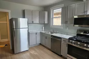 6125 W Newport Ave, Chicago, IL 60634 - Photo 9