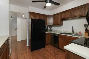 1305 Kingsridge Ct, Normal, IL 61761 - Photo 11