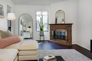 1305 Kingsridge Ct, Normal, IL 61761 - Photo 5