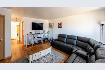 1933 N 18th Avenue, Melrose Park, IL 60160 - Photo 7