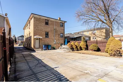 1933 N 18th Avenue, Melrose Park, IL 60160 - Photo 3