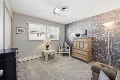 715 Pinecroft Drive, Roselle, IL 60172 - Photo 21