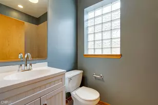 3341 W Warren Blvd, Chicago, IL 60624 - Photo 13