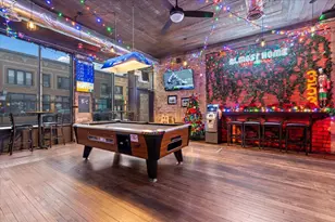 3801 N Clark St, Chicago, IL 60613 - Photo 7