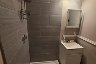 15518 Maple St, South Holland, IL 60473 - Photo 7