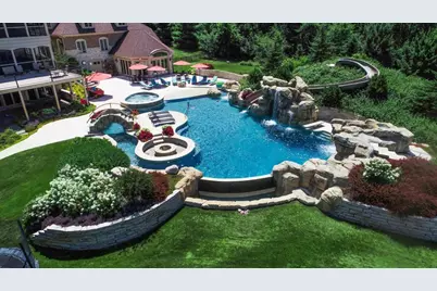 419 N Valley Hill Road, Bull Valley, IL 60098 - Photo 3