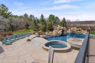 419 N Valley Hill Rd, Bull Valley, IL 60098 - Photo 71